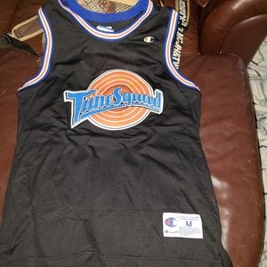 Champion spacejam jersey. Size medium